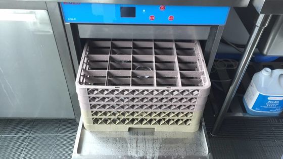 Κίνα Εμπορικό πλυντήριο πιάτων 850H 600W 630D 60KG Undercounter καφετεριών προμηθευτής